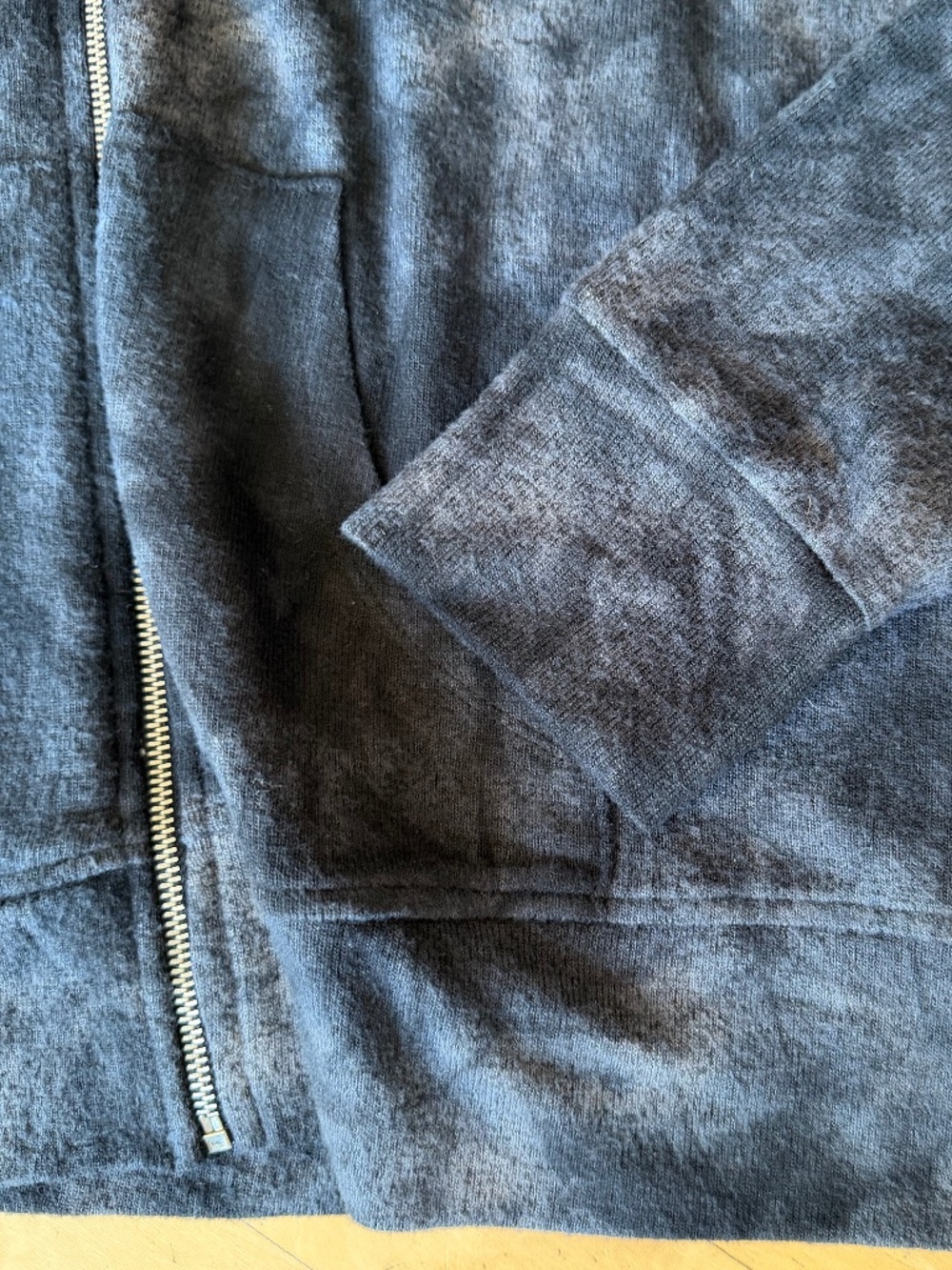 French Kyss Marble black/gray wash hoodie, M,  CB2589 - Picture 3 of 4